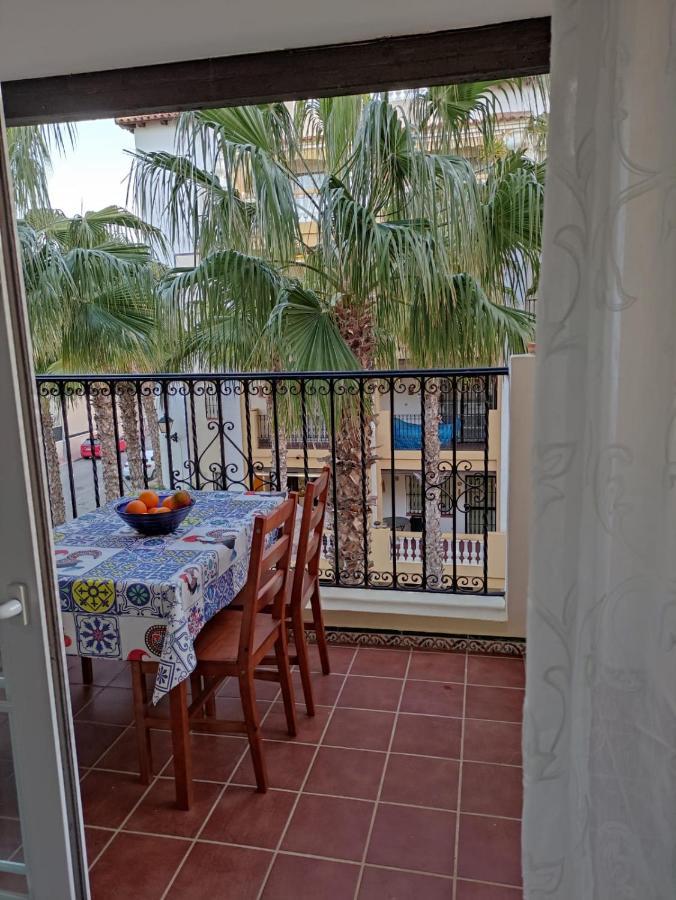 Aldea Del Mar Lägenhet Torrevieja Exteriör bild