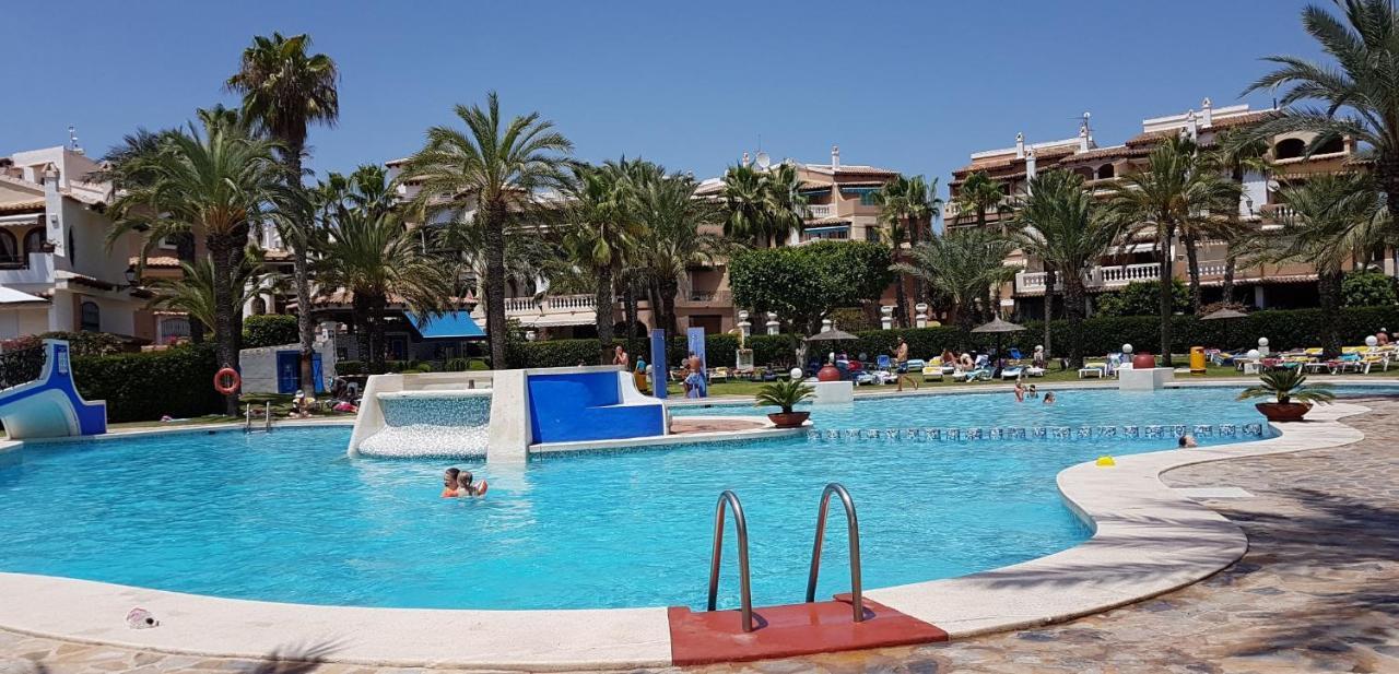 Aldea Del Mar Lägenhet Torrevieja Exteriör bild